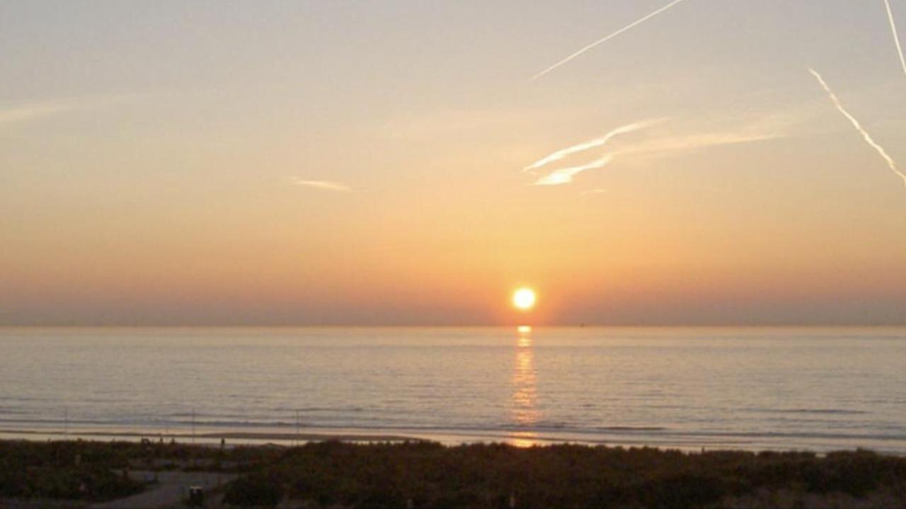 Sous Aan Zee Apartment *